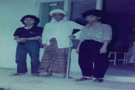 GUS MIEK BERTEMU DENGAN KH HAMID PAJOR