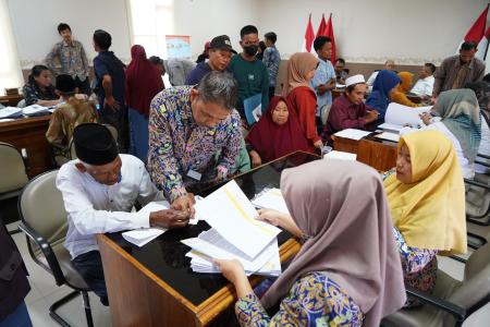 Pelepasan Hak dan Pemberian Ganti Keru