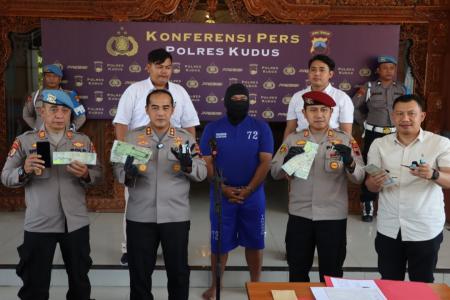 WARGA KECAMATAN JATI KUDUS DUDUGA 
