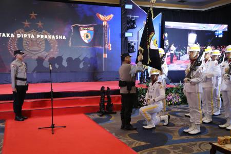  Irwasum Polri Resmikan Pataka Dipta P