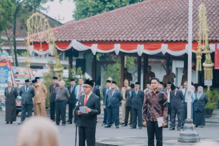APEL PERDANA BUPATI SADEWO : EFISI