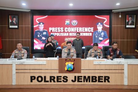 POLRES JEMBER BONGKAR JARINGAN NAR